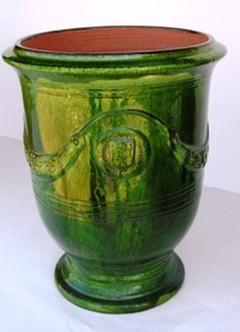 Anduze Urn - Authentic Emaill'e Verd